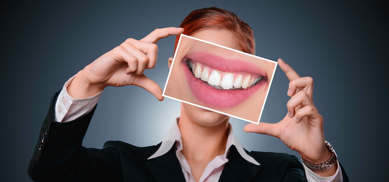 שיניים רקובות: תסמינים וטיפול